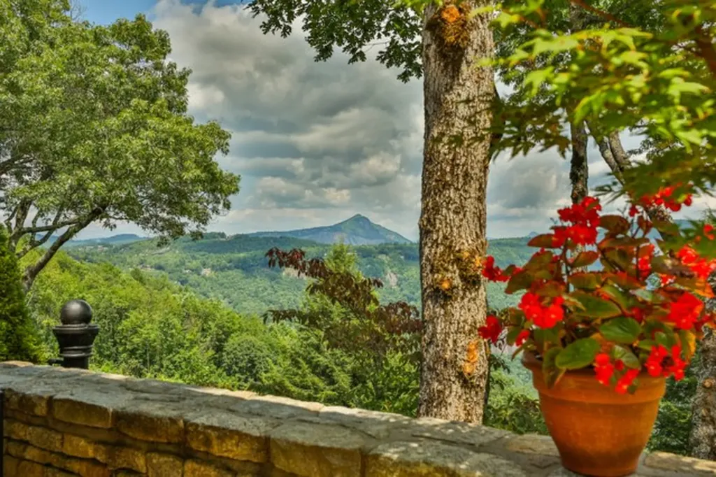 815 Ravenel Ridge Road Highlands NC 28741