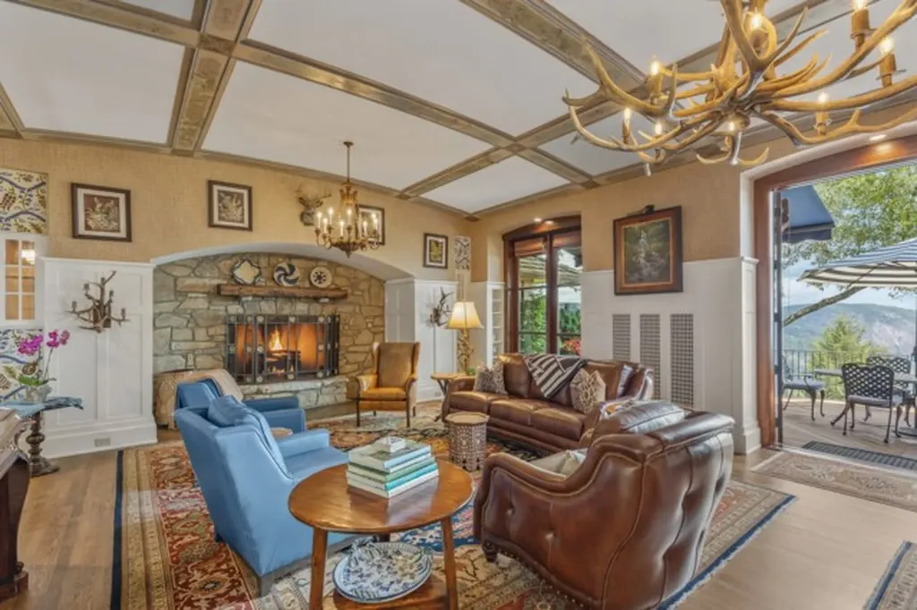 815 Ravenel Ridge Road Highlands NC 28741