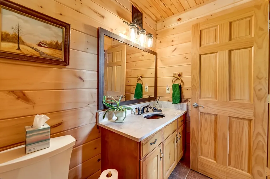 301 Cardinal Ridge Drive Highlands NC 28741