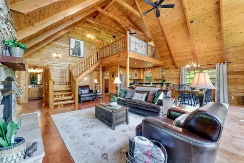 301 Cardinal Ridge Drive Highlands NC 28741