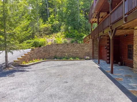 301 Cardinal Ridge Drive Highlands NC 28741