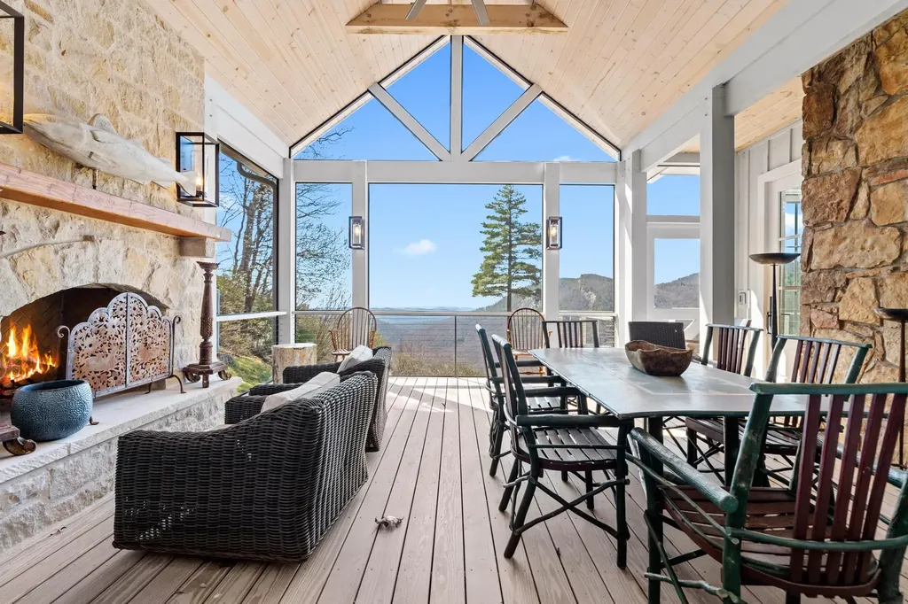 67 Sagee Drive Highlands NC 28741