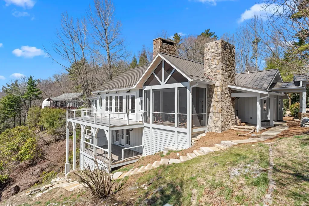 67 Sagee Drive Highlands NC 28741