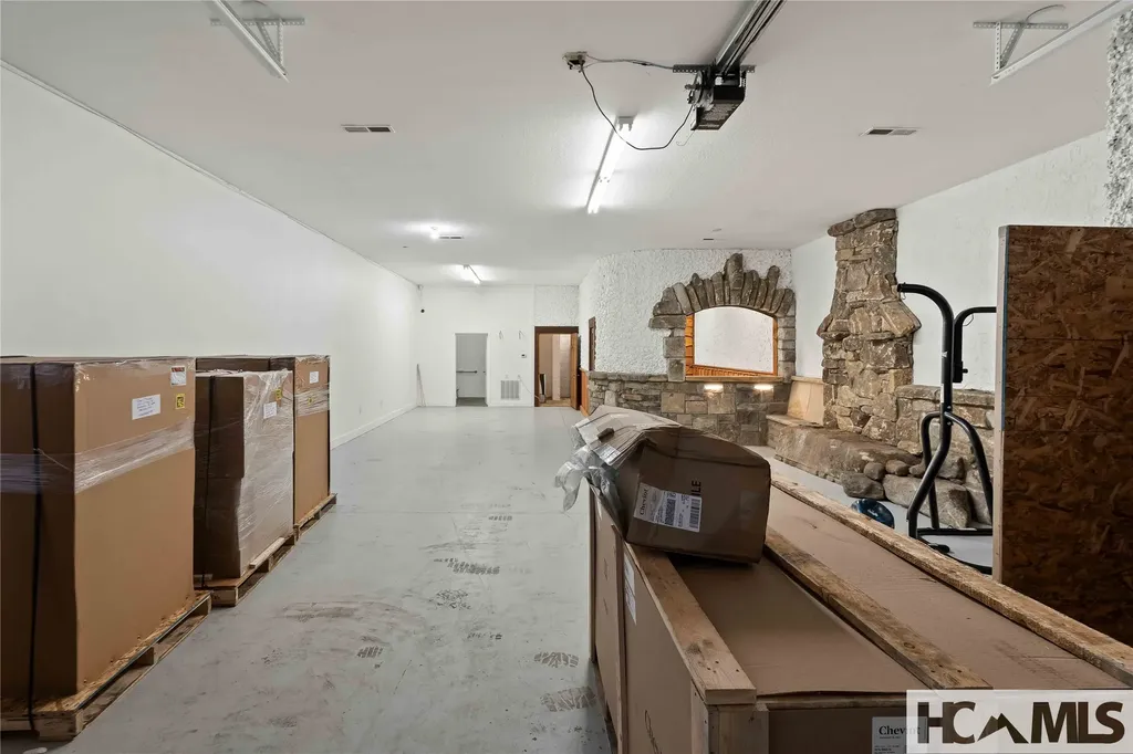 19 Cabe Place Highlands NC 28741