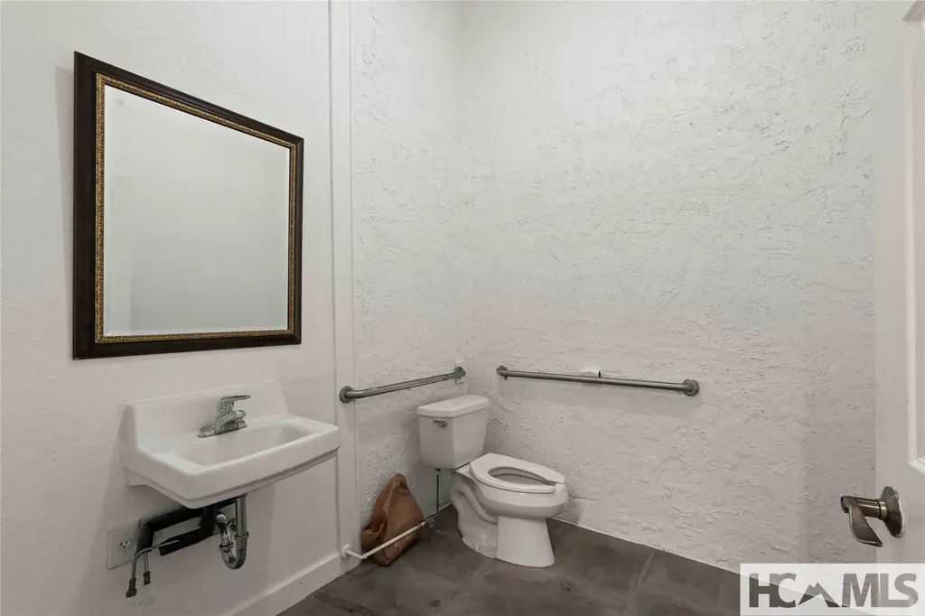 19 Cabe Place Highlands NC 28741