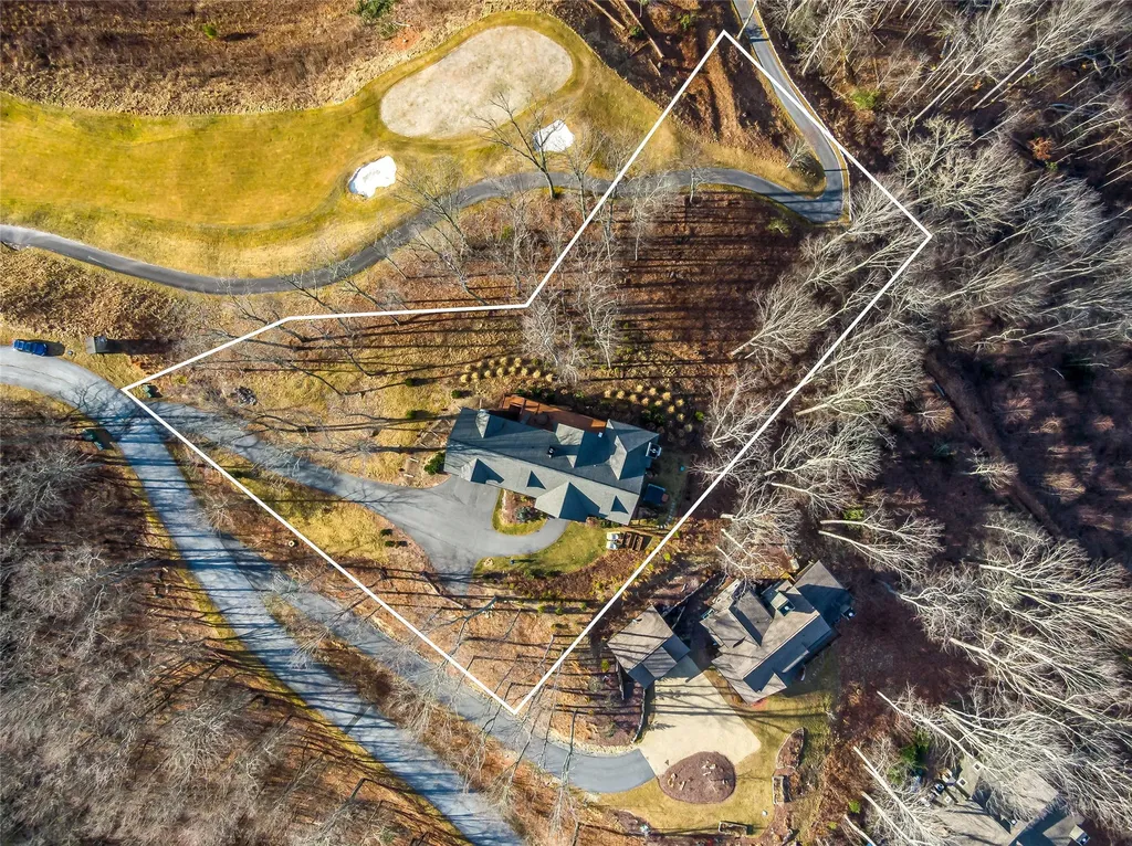 1839 Grandview Drive Tuckasegee NC 28783