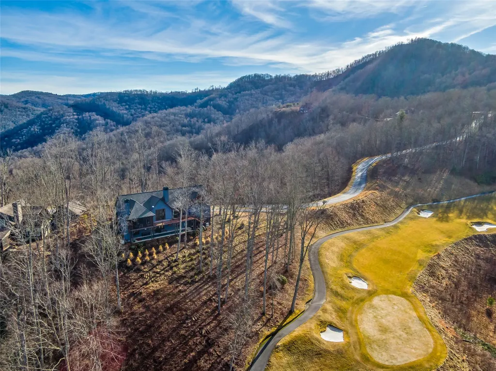 1839 Grandview Drive Tuckasegee NC 28783
