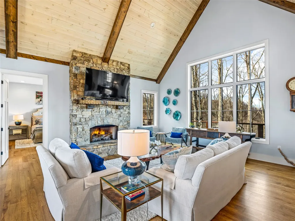 1839 Grandview Drive Tuckasegee NC 28783