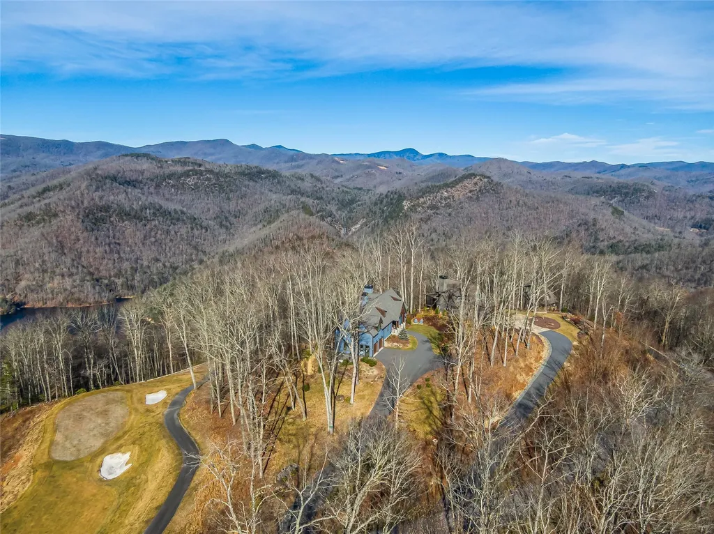 1839 Grandview Drive Tuckasegee NC 28783