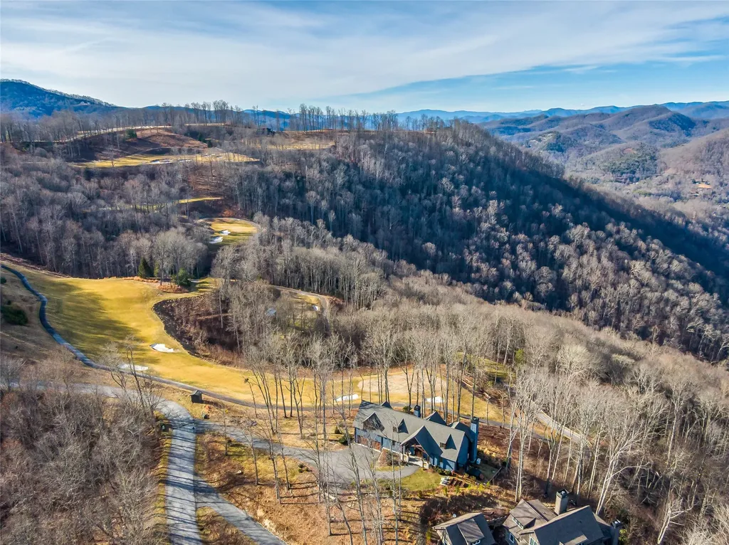 1839 Grandview Drive Tuckasegee NC 28783