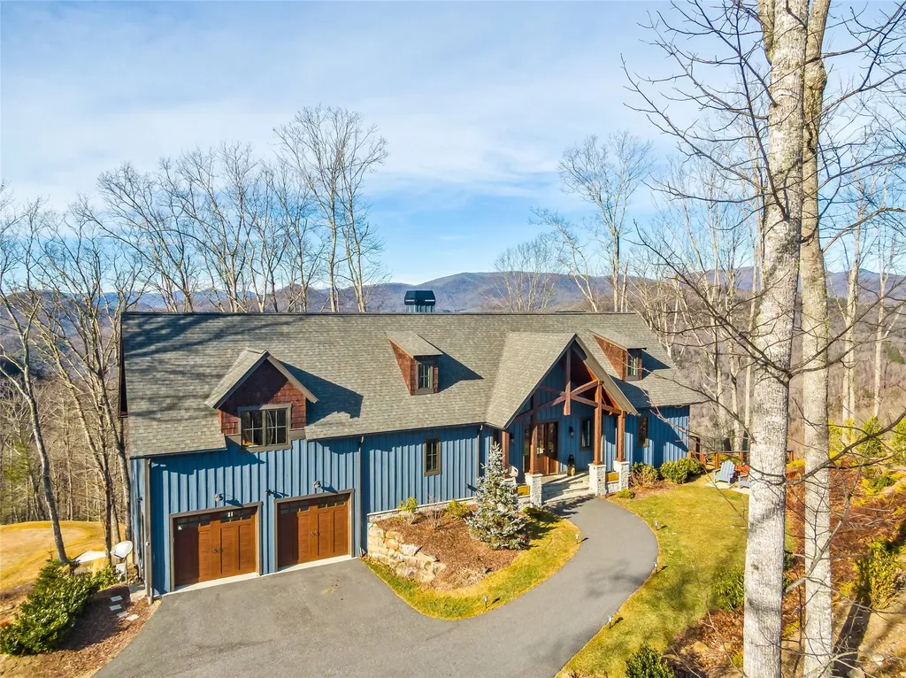 1839 Grandview Drive Tuckasegee NC 28783