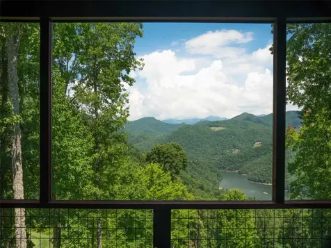 1839 Grandview Drive Tuckasegee NC 28783