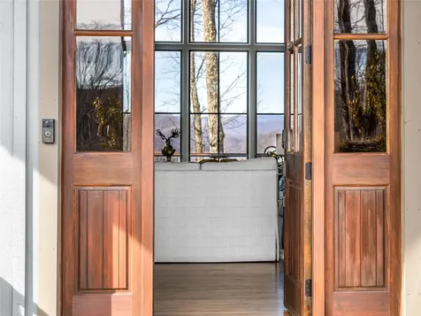 1839 Grandview Drive Tuckasegee NC 28783