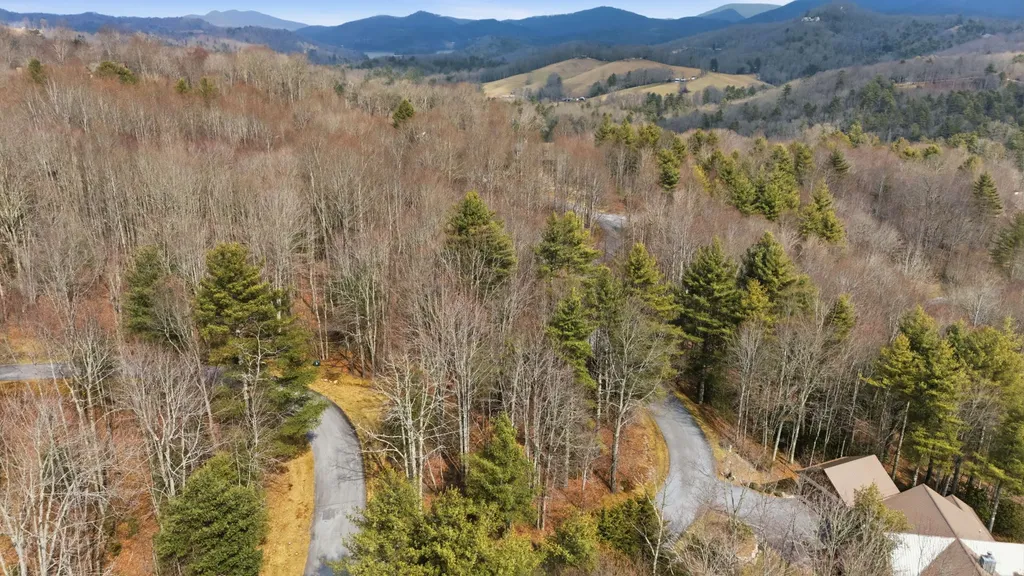 14 Trellis Lane Cullowhee NC 28723