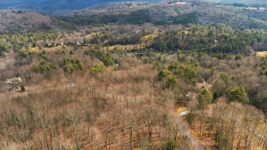 14 Trellis Lane Cullowhee NC 28723