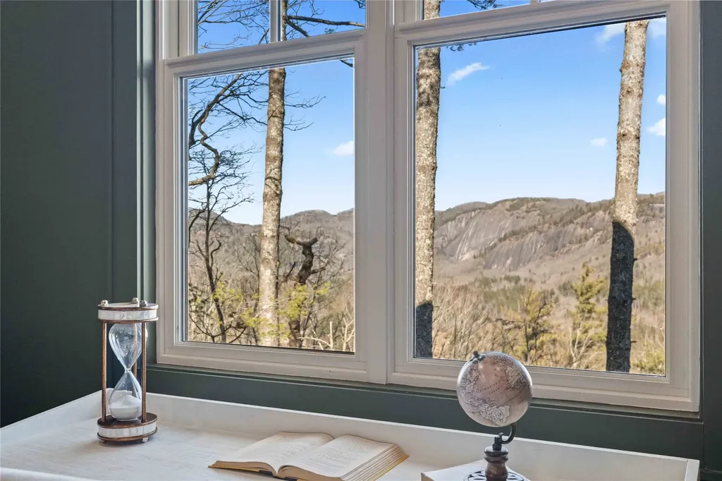 343 Ledgeview Road Cashiers NC 28717