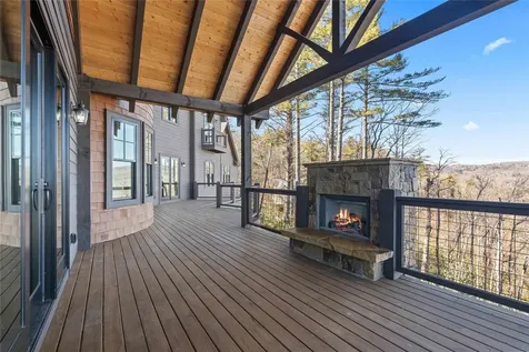 343 Ledgeview Road Cashiers NC 28717