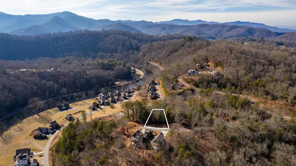 46 Amberleaf Way Cullowhee NC 28723