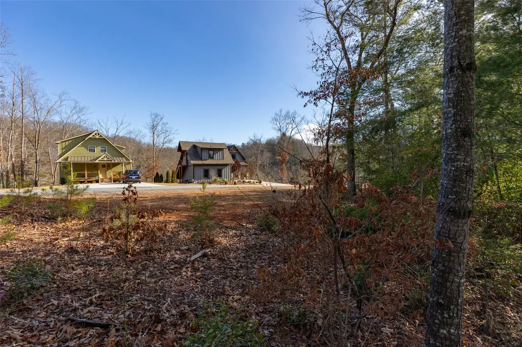 46 Amberleaf Way Cullowhee NC 28723