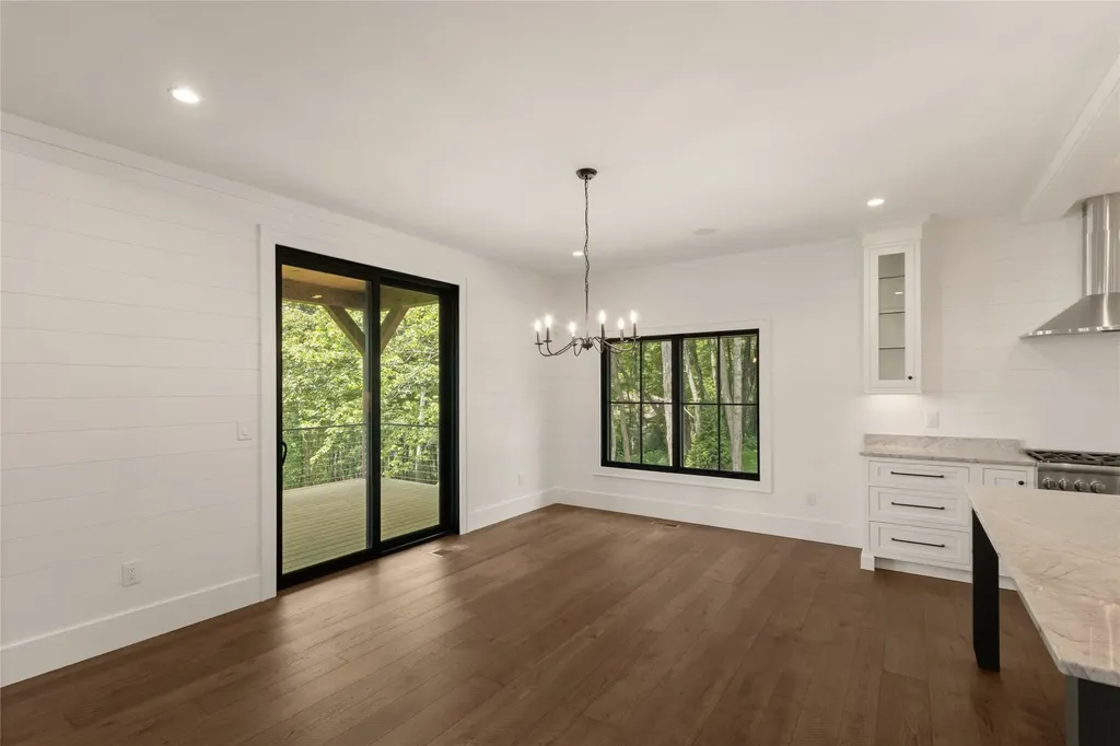 237 Glassy Rock Lane Glenville NC 28736