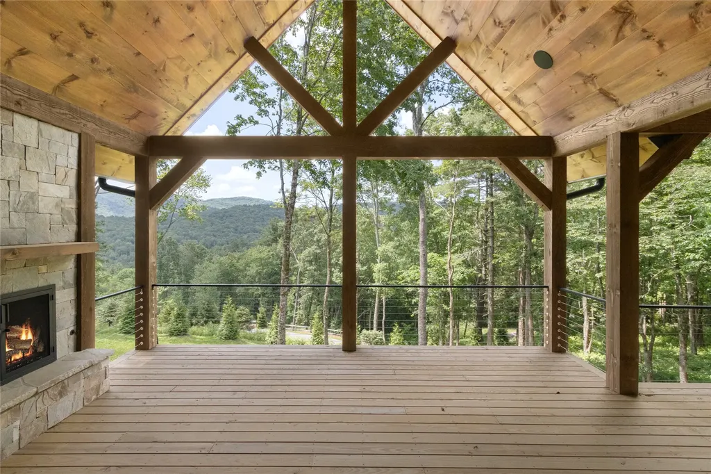 237 Glassy Rock Lane Glenville NC 28736