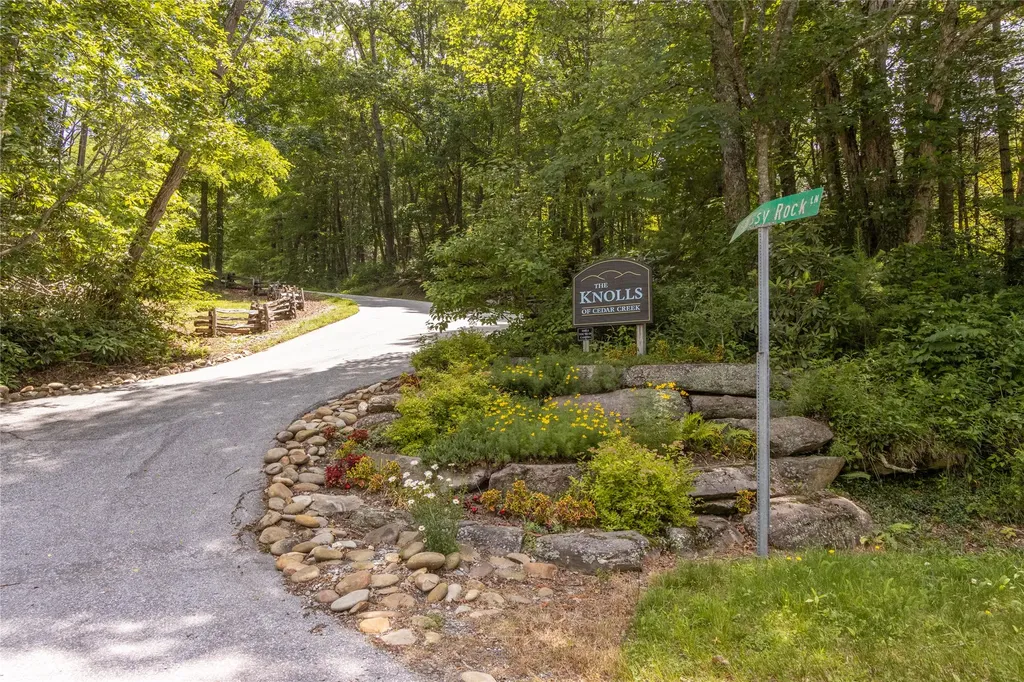 237 Glassy Rock Lane Glenville NC 28736