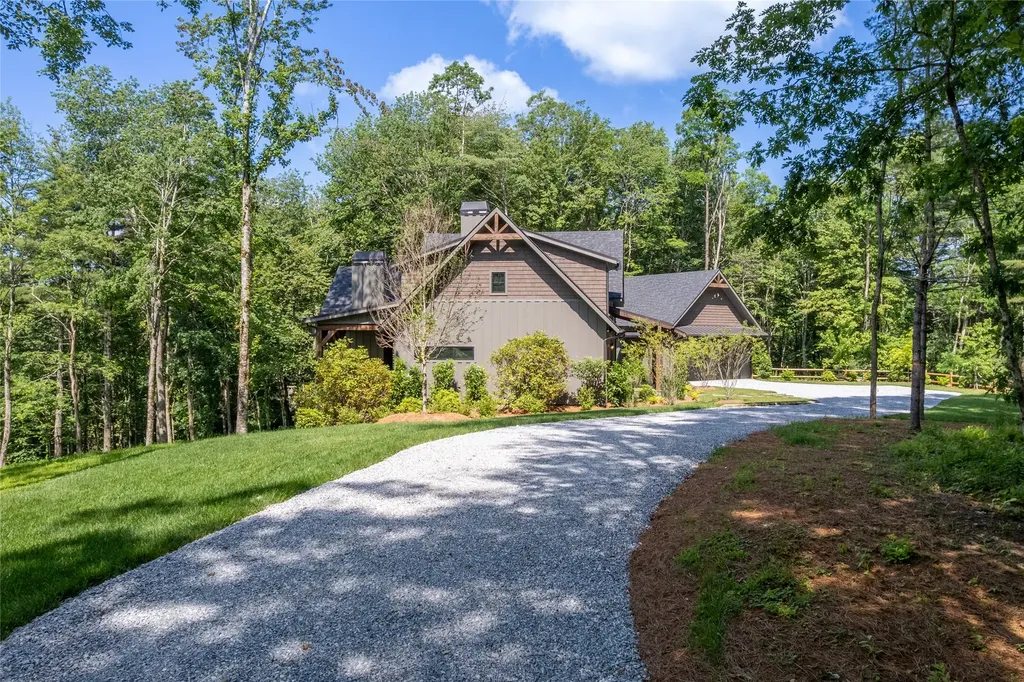 237 Glassy Rock Lane Glenville NC 28736