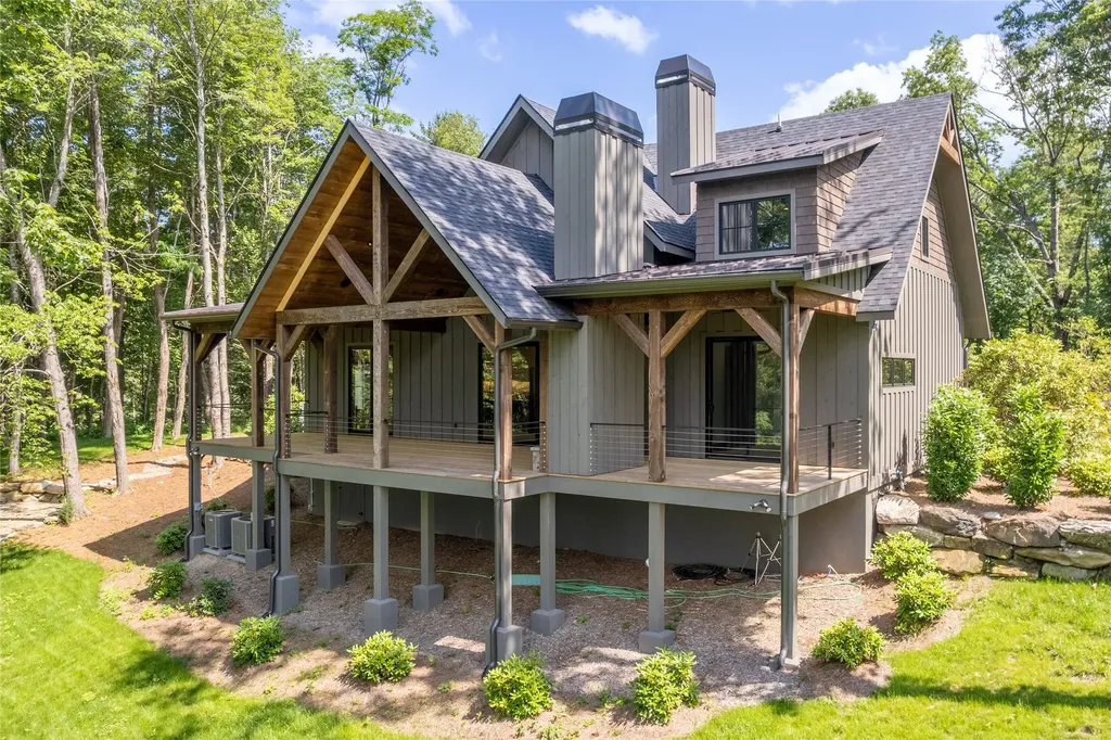 237 Glassy Rock Lane Glenville NC 28736