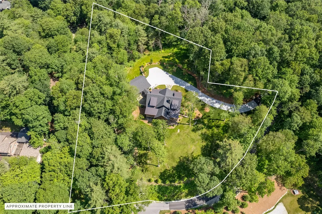 237 Glassy Rock Lane Glenville NC 28736