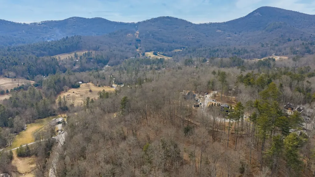 Lot 22 Norton Ridge Lane Cashiers NC 28717