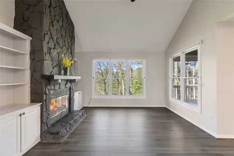 134 Racquet Club Villas Drive Sapphire NC 28774