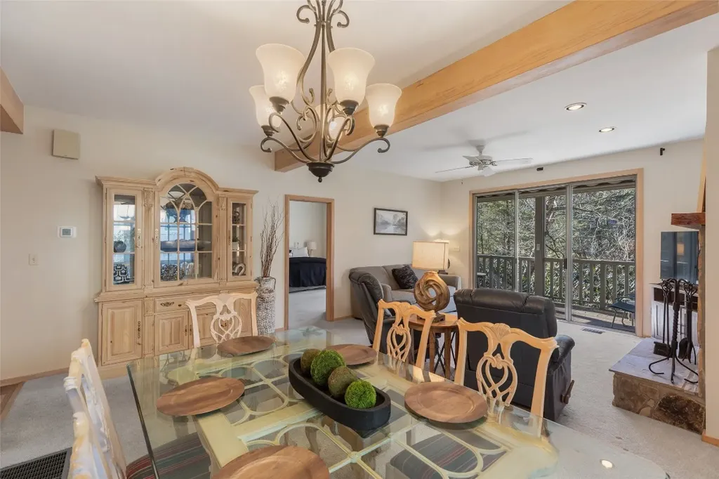 223 Chestnut Cove Highlands NC 28741