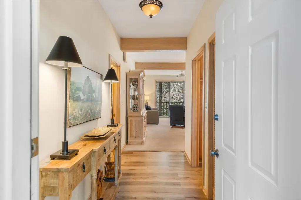 223 Chestnut Cove Highlands NC 28741