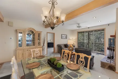 223 Chestnut Cove Highlands NC 28741