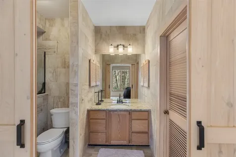 223 Chestnut Cove Highlands NC 28741