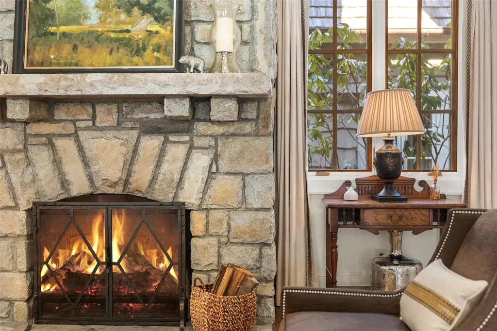 25 Old Edwards Circle Highlands NC 28741