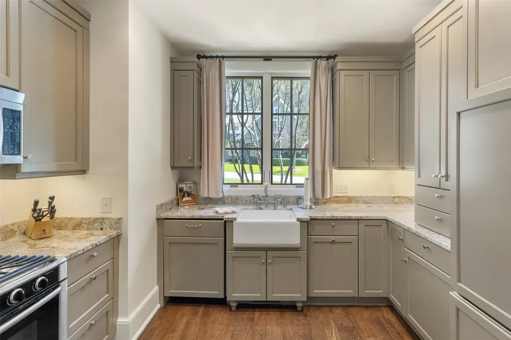 25 Old Edwards Circle Highlands NC 28741