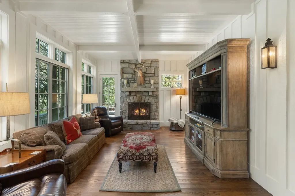 25 Old Edwards Circle Highlands NC 28741