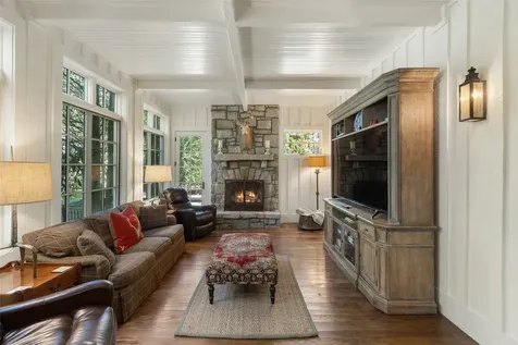 25 Old Edwards Circle Highlands NC 28741