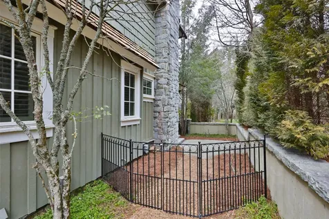 25 Old Edwards Circle Highlands NC 28741