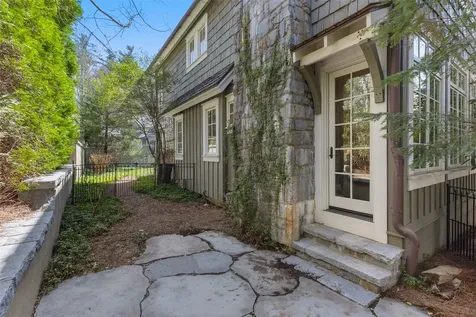 25 Old Edwards Circle Highlands NC 28741