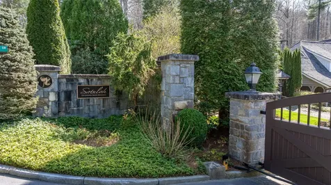 25 Old Edwards Circle Highlands NC 28741