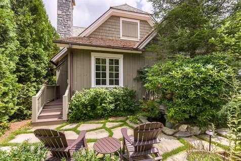 25 Old Edwards Circle Highlands NC 28741