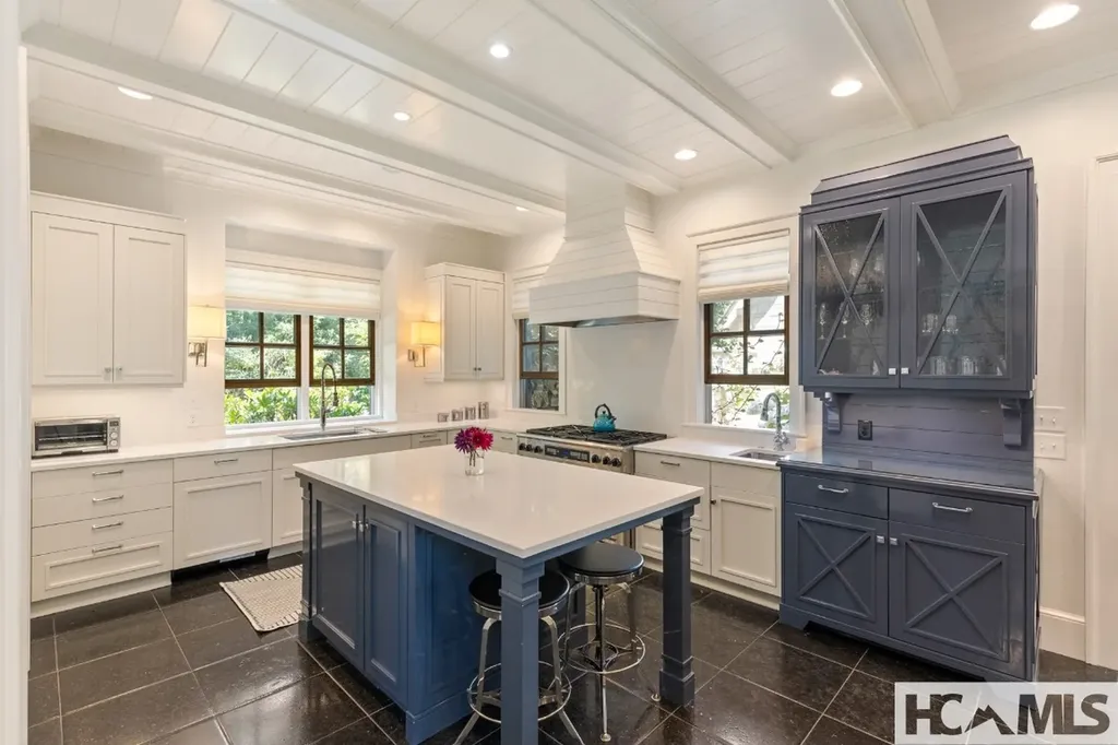 2071 High Mountain Drive Cashiers NC 28717