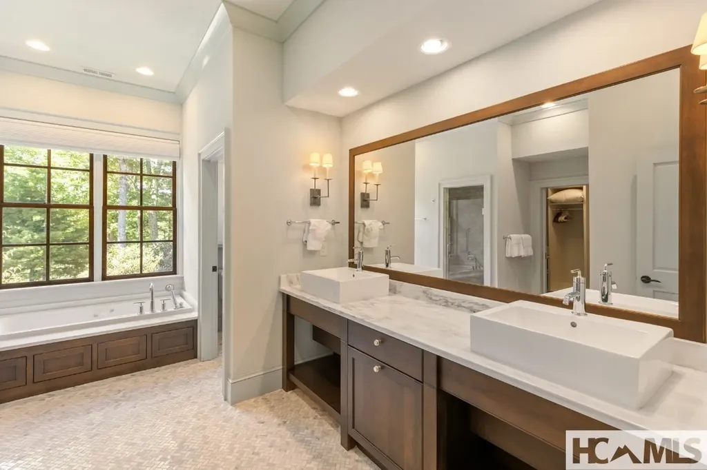 2071 High Mountain Drive Cashiers NC 28717