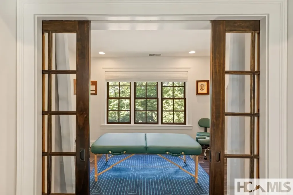 2071 High Mountain Drive Cashiers NC 28717