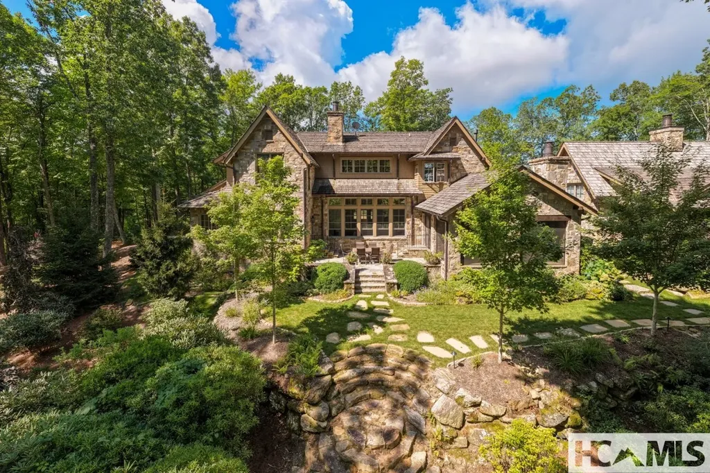 2071 High Mountain Drive Cashiers NC 28717