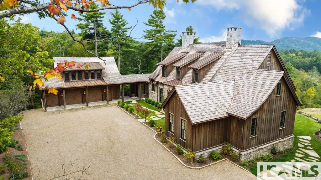 586 Mountain Meadow Lane Cashiers NC 28717