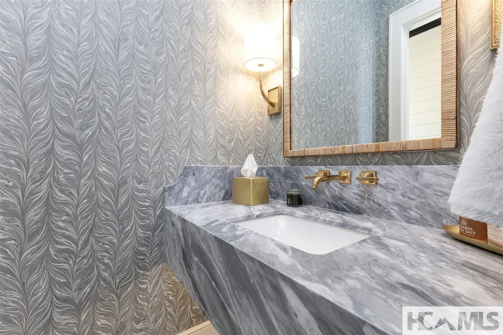 586 Mountain Meadow Lane Cashiers NC 28717