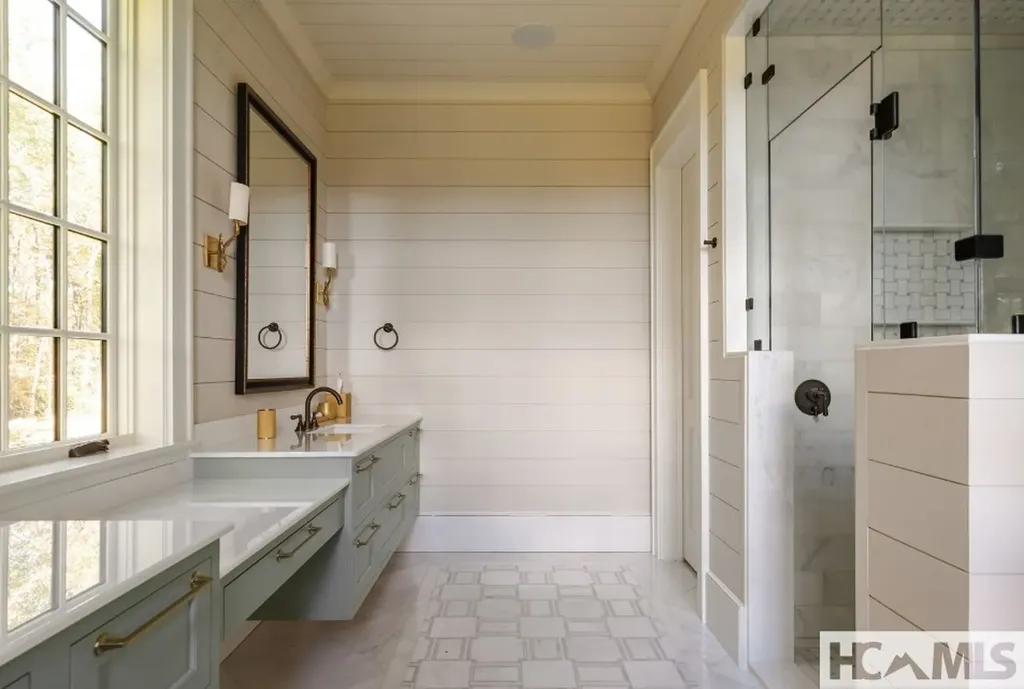 586 Mountain Meadow Lane Cashiers NC 28717